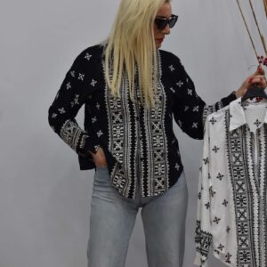 Γυναικείο πουκάμισο με κεντημένα σχέδια