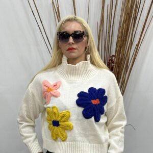 Γυναικεία πλεκτή μπλούζα με πλεκτά σχέδια