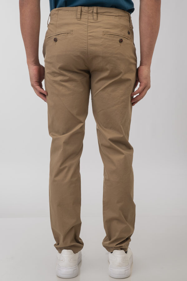 Ανδρικό παντελόνι chinos camel με μία ζώνη πλεκτή δώρο - Image 3