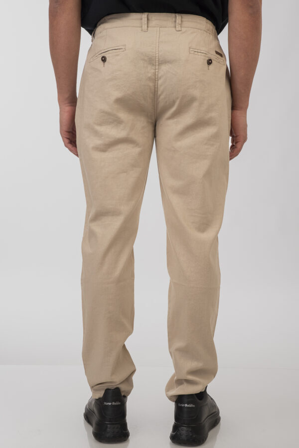 Ανδρικό λινό  παντελόνι light beige   chinos  με 2 boxer δώρο - Image 3