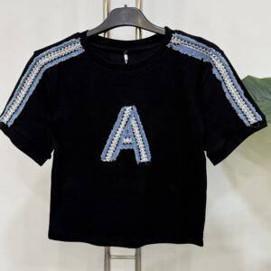 Γυναικεία μπλούζα ριπ με λεπτομέρειες τζιν