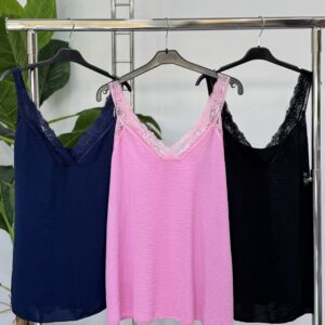 Lingerie με δαντελα plus size