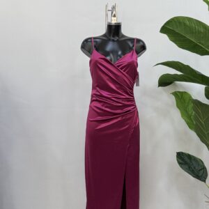 Γυναικείο φόρεμα μακρύ στενό με ράντα