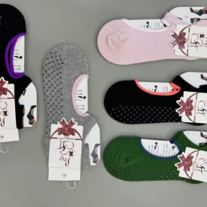 Κάλτσες γυναικείες για pilates και yoga