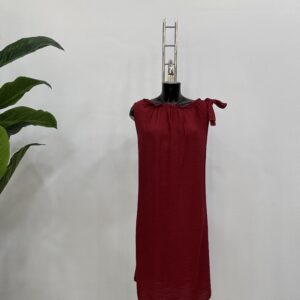 Γυναικείο φόρεμα αμάνικο