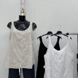 Γυναικεία μπλούζα με ραντάκι kipour δαντέλα