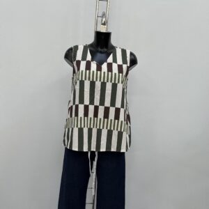 Γυναικεία αμάνικη μπλούζα