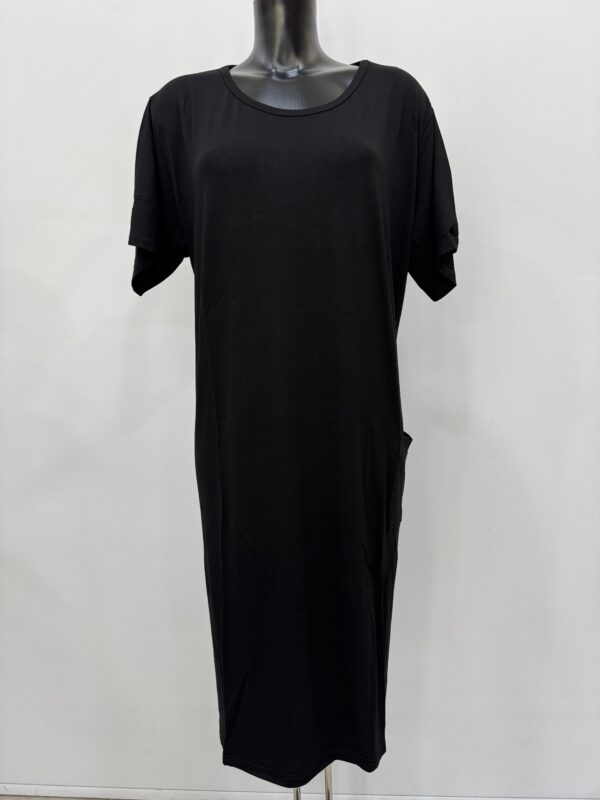 Μαύρο φόρεμα κλασικό αμάνικο με τσέπη plus size  for home and night - Image 4
