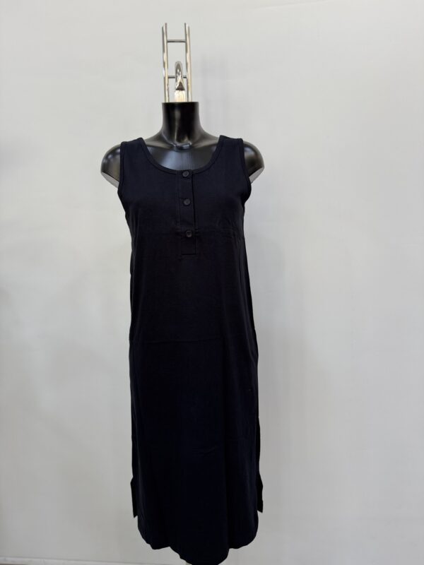 Μαύρο φόρεμα αμάνικο plus size κλασικό  for home and night